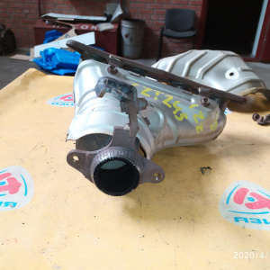 Коллектор выпускной Toyota 1ZZ-FE Wish/Allion/Premio ZNE14/ZZT245/ZCT15/ZCA25/ZZE124/ZZE134/ZZE138 4WD с катализатором / 17104-22110