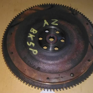 Маховик Mazda ZY Axela BK5P m/t
