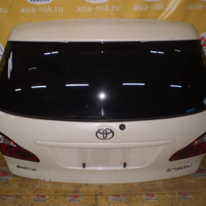 Дверь задняя TOYOTA Ipsum ACM21 '2003-2009 спойлер, камера
