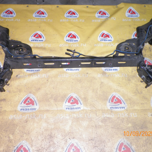 Балка Nissan Z12 Cube DRUM ABS. В сборе. R