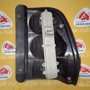 Стоп Chevrolet Trailblazer GMT360/GMT370/KC L 15131578 красный поворотник (трещина на корпусе)