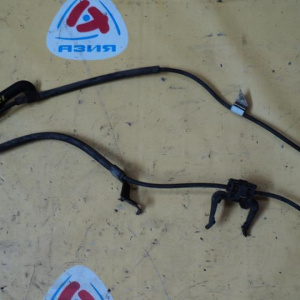 Датчик ABS Toyota Estima/Alphard ACR3/MCR40/MNH15 перед, лев