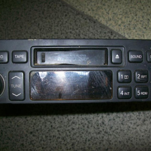 Магнитола Daewoo