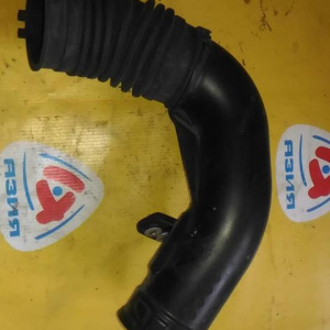 Воздухозаборник Honda Civic FD1 R18A