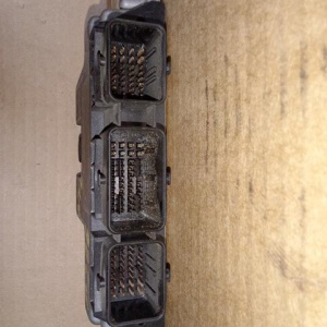 Блок управления двс Peugeot 206 TU5JP4/NFU '2006 0261208901 9662560580