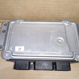 Блок управления двс Peugeot 206 TU5JP4/NFU '2006 0261208901 9662560580