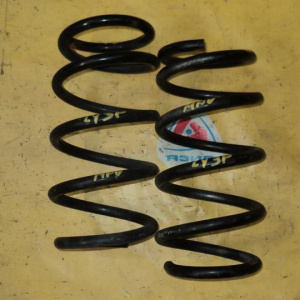 Пружина Mazda LY3P MPV R