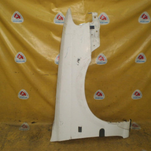 Крыло NISSAN Sunny B15 '1998-2002 перед, прав с молдингом