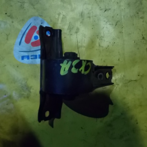 Подушка двигателя Mitsubishi 4B10/4B11 Galant Fortis/Lancer CY4A/CX3A перед, прав
