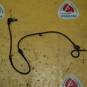Датчик ABS Mazda MPV LY3P перед, лев