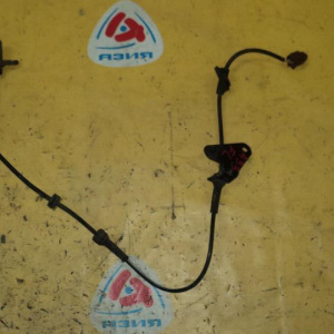Датчик ABS Nissan Cefiro A33/CA33/PA33 перед, лев 47911-2Y060 '2000-2003