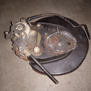 Ступица Volkswagen 9N1/9N3/6R1 Polo зад, лев 2WD ABS в сборе суппорт диск 6Q0598611