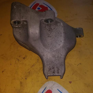 Крепление подушки ДВС Honda K24A Accord CL9/CM2 перед. F
