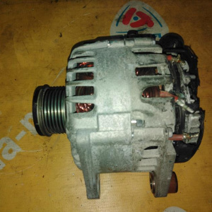 Генератор Nissan/Renault QR25DE/2TR703 Teana/X-Trail J32/T31/HY0 14V 110A 3 конт. пластик. крышка дефект задней крышки