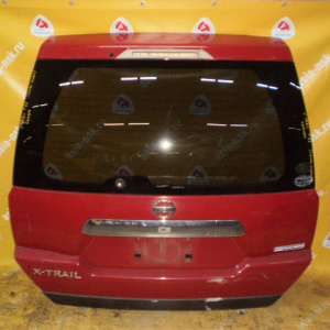 Дверь задняя Nissan X-Trail NT31 камера.