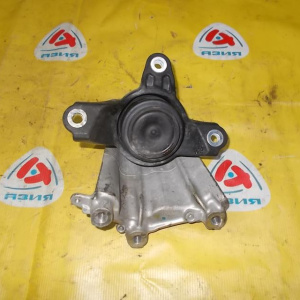 Подушка двигателя Honda K20A/K24A/R20A Accord CU2/CW2 с кронштейном перед, лев 50870-TA0-A03