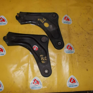 Рычаг Peugeot 207 перед, лев
