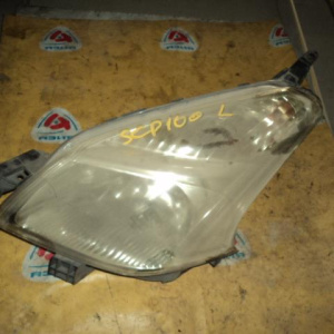 Фара Toyota лев Ractis NCP100 '2005-2007