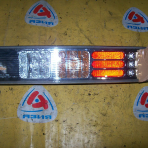 Стоп NISSAN R Cube Z11