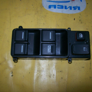 Пульт стеклоподъемника HONDA Accord CL7/CM2 перед, прав без обрамления RHD 35750-SEA-J1