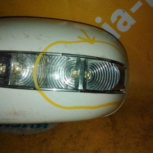 Зеркало Mercedes E-Class W211 лев до рест JPN 8+7к (треснут повторитель) '2002-2006