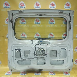 Дверь задняя Hyundai H1/Grand Starex TQ '2011 Wagon в сборе (вмятины)