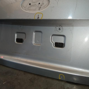 Крышка багажника Hyundai Sonata NF/EK '2005-2010 с фонарями