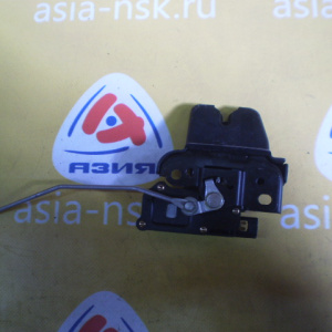 Замок крышки багажника Toyota Allion NZT240