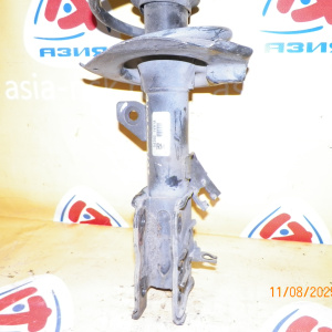 Стойка Nissan C26 Serena перед, прав цена за штуку