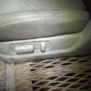 Сидение Hyundai Sonata NF/EK F пара, водительская электрическая, пассажирская механическая