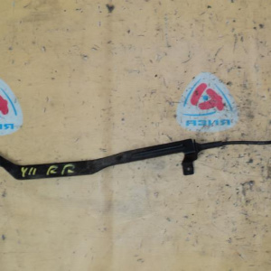 Датчик ABS Nissan AD/Wingroad Y11 зад, прав