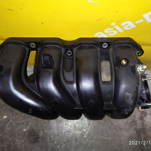 Коллектор впускной Toyota 1ZR-FE/2ZR-FE Premio ZRT260 17120-37020/17120-37021