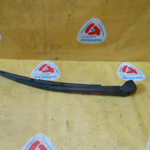 Держатель дворника Mazda MPV LY3P R