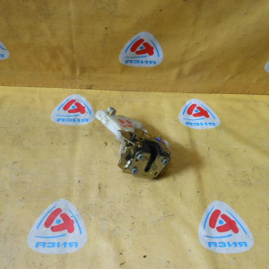 Замок двери Nissan G10 Bluebird Sylphy зад, прав