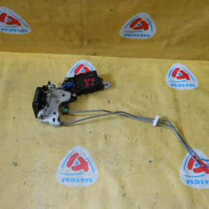 Замок двери Subaru SF5 Forester зад, лев