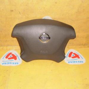 Подушка безопасности NISSAN Cefiro A33 '2001-2003 вод.4 спицы (с зарядом)