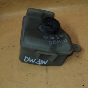 Бачок гидроусилителя Mazda DW3W Demio