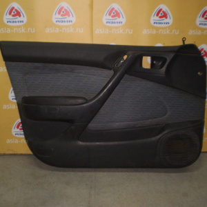 Обшивка двери Toyota Caldina/Corona ST190 '1992-1995 перед, лев