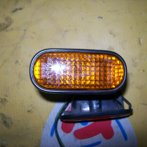 Повторитель в крыло Honda Civic/Ascot/Integra EG#/CB#/DB# R
