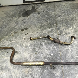 Глушитель TOYOTA SV40 средняя часть