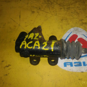 Рабочий цилиндр сцепления Toyota RAV4 ACA20 1AZ-FE