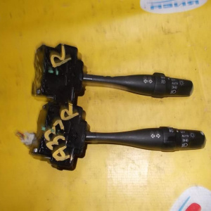 Блок подрулевых переключателей Nissan Cefiro A33 R туманки