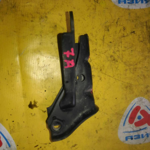 Крепление подушки ДВС Toyota 4A/5A/7A Carina AT191/AT211 A245E зад. R 12321-16270 ( D )