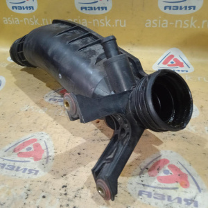 Патрубок интеркулера Mercedes, A2710902137 C-Class W203/W204 M271KE18ML от компрессора демпфер