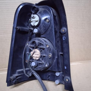 Стоп Ford Escape LFAAJ/ZC/TM7 '2006-2008 R
