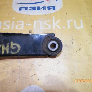 Рычаг Subaru SH5/SH9/SHJ/BR9/BRF/BRG/BRM/BM9/BMG/BMM/GH2/GH3/GH6/GH7/GH8/GE2/GE3/GE6/GE7/GRB/GVB/YA4/YA5/YA9/YAM R н Нижний поперечный под стойку .