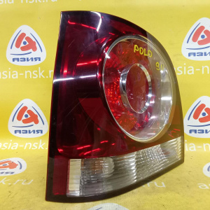 Стоп Volkswagen Polo 9N3 '2005-2009 L Хэтчбек, правый руль (задний ход) 6Q6945095AA