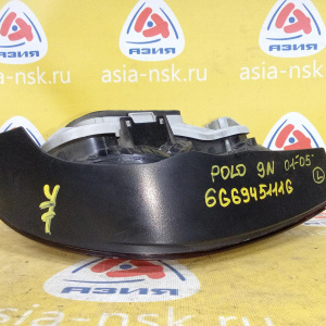 Стоп Volkswagen Polo 9N3 '2005-2009 L Хэтчбек, правый руль (задний ход) 6Q6945095AA