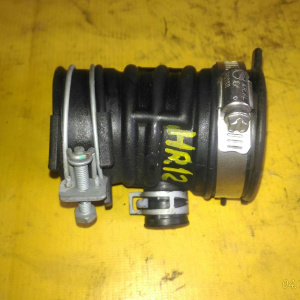 Гофра впускного коллектора Nissan HR12-DE March K13/E12 резиновая 16578-3VC0B