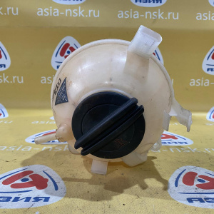 Бачок расширительный Volkswagen Tiguan 5N1/5N2 CAWA/CCZC с датчиком 1K0121407A